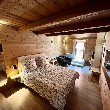 Suite "Chalet" Dans Maison De Village La Brigue Zewnętrze zdjęcie