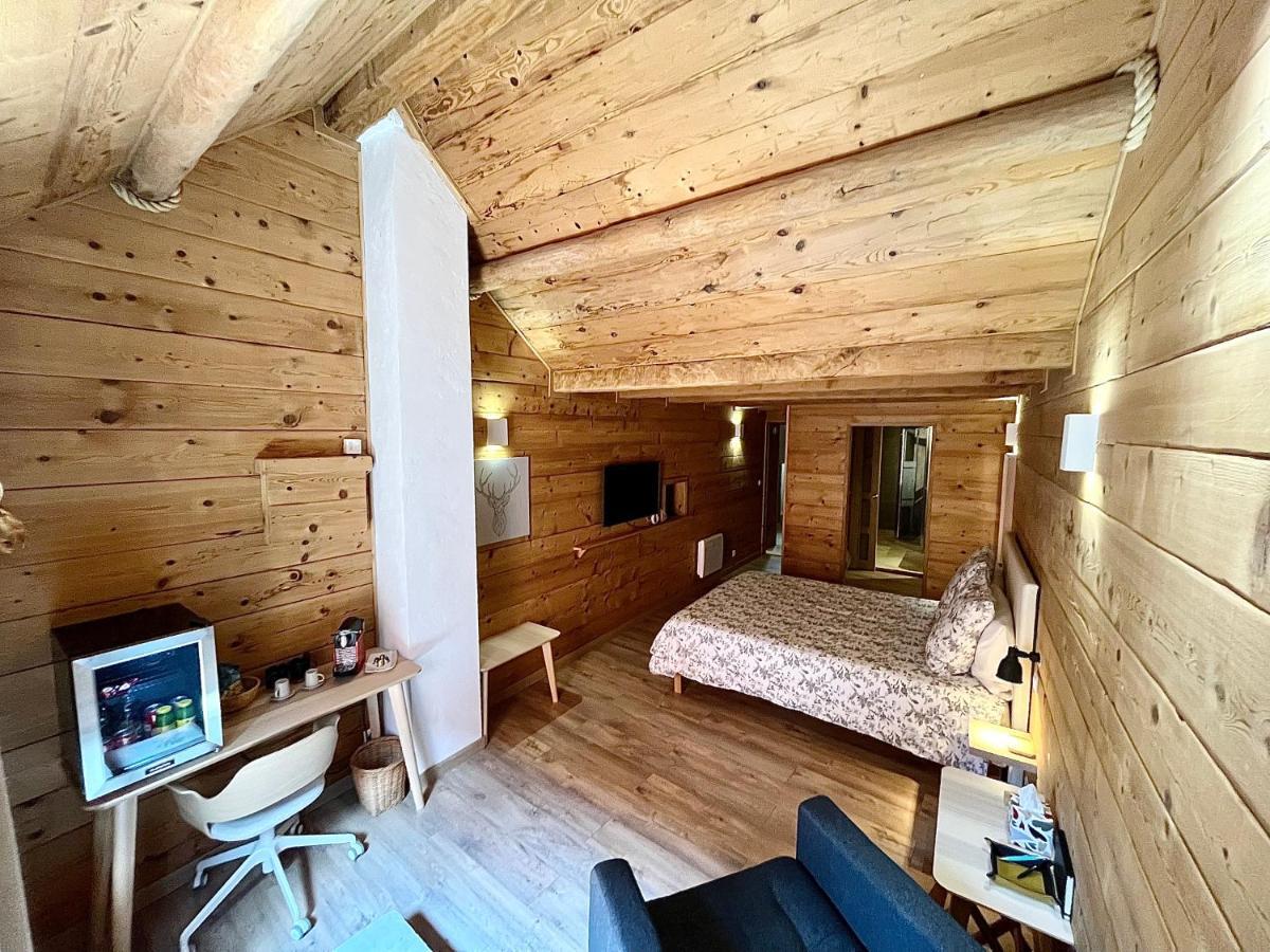 Suite "Chalet" Dans Maison De Village La Brigue Zewnętrze zdjęcie